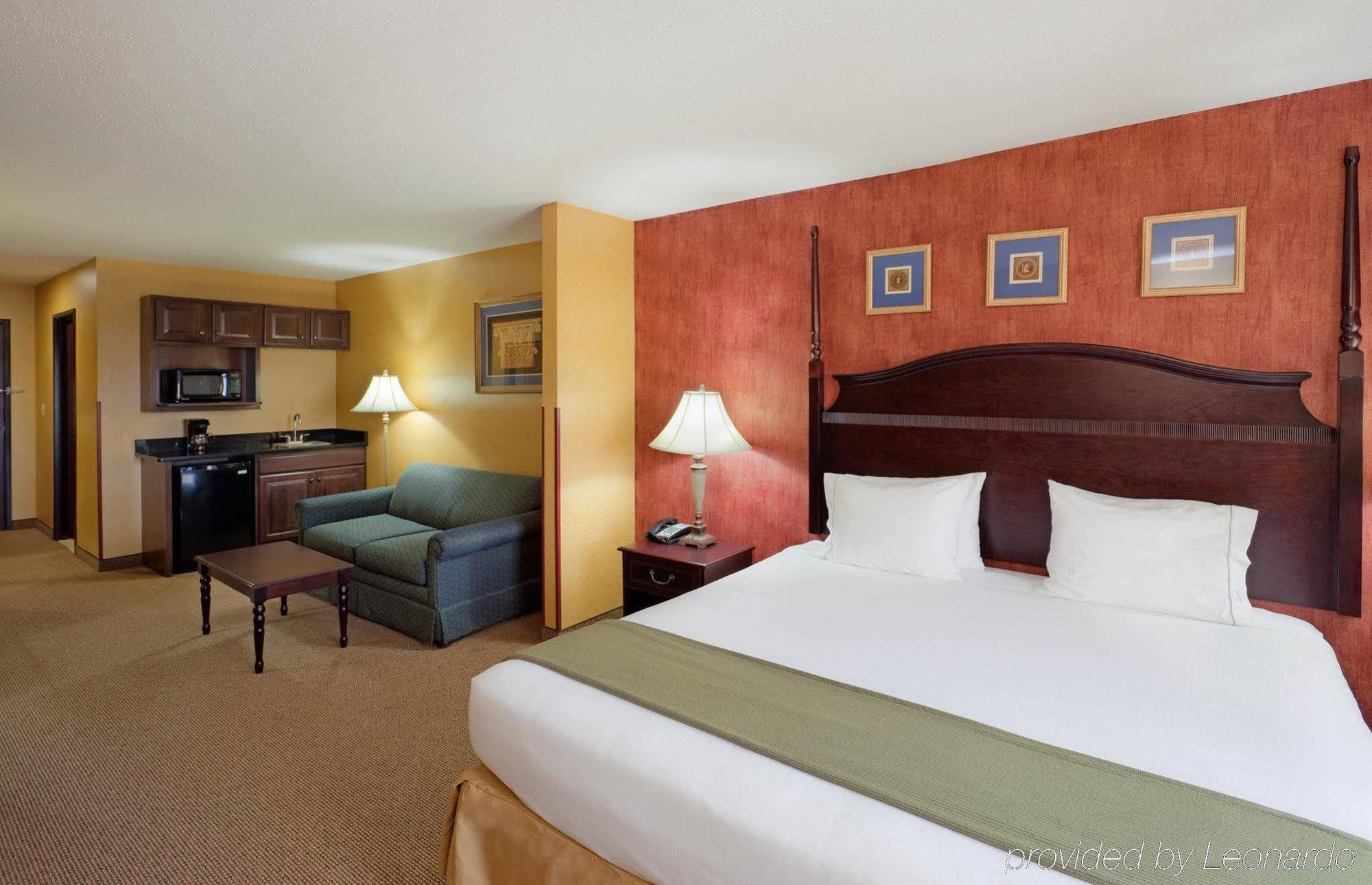 Holiday Inn Express Hotel & Suites Swansea By Ihg Zimmer foto